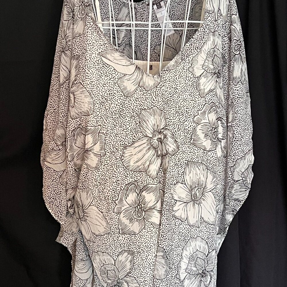 NYDJ Handkerchief Top